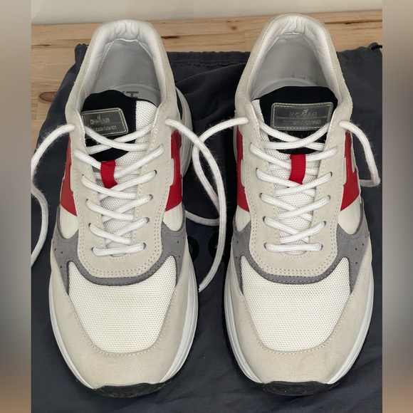 Hogan Interaction 9/10 - Picture 2 of 4